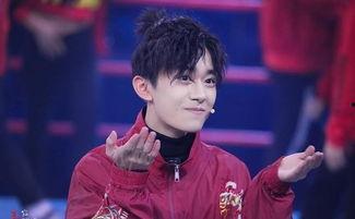 圈内爆料易烊千玺黄景瑜,两大流量小生幕后故事大揭秘  第2张