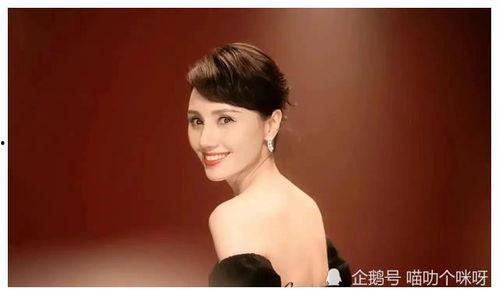 娱乐圈明星吃瓜视频,揭秘明星幕后生活  第1张